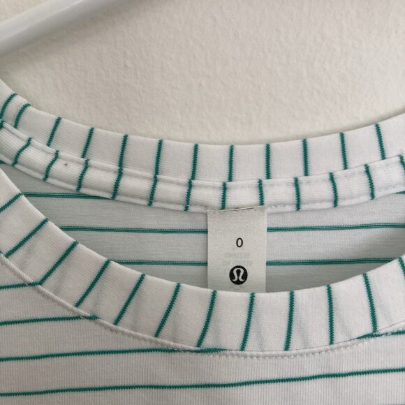 Lululemon Love Long Sleeve Cotton Shirt Size 0 Green White Striped - Picture 3 of 5